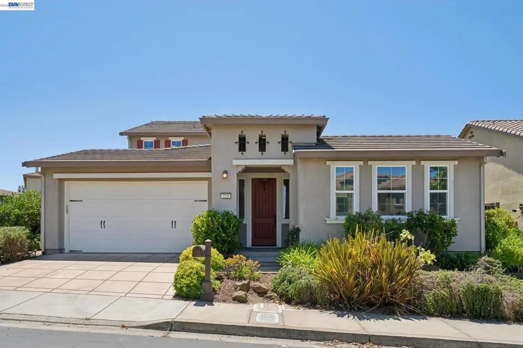 123 Benmore Dr, Hayward, CA 94542 - #1