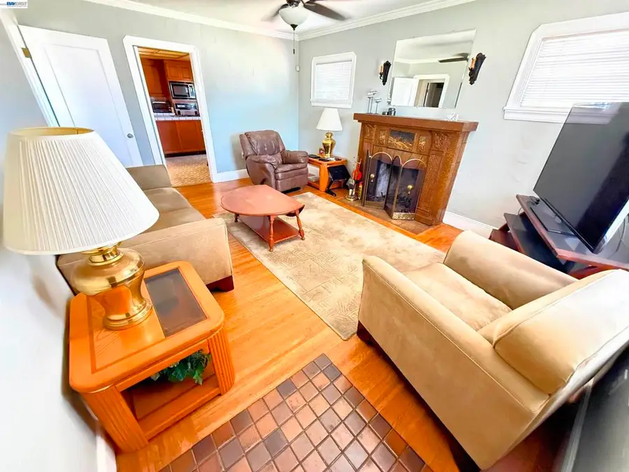 2241 W Avenue 135th, San Leandro, CA 94577 - #3