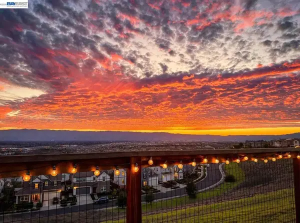 4726 S Spago Drive, Dublin, CA 94568