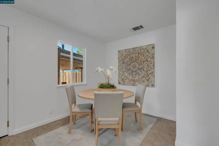 3592 Hillsborough Dr, Concord, CA 94520 - #3