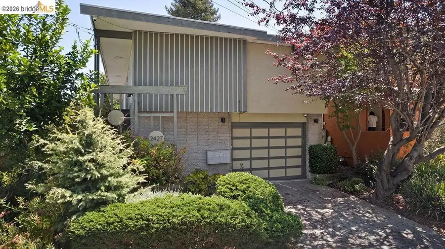 2427 Mckinley Ave, Berkeley, CA 94703 - #3