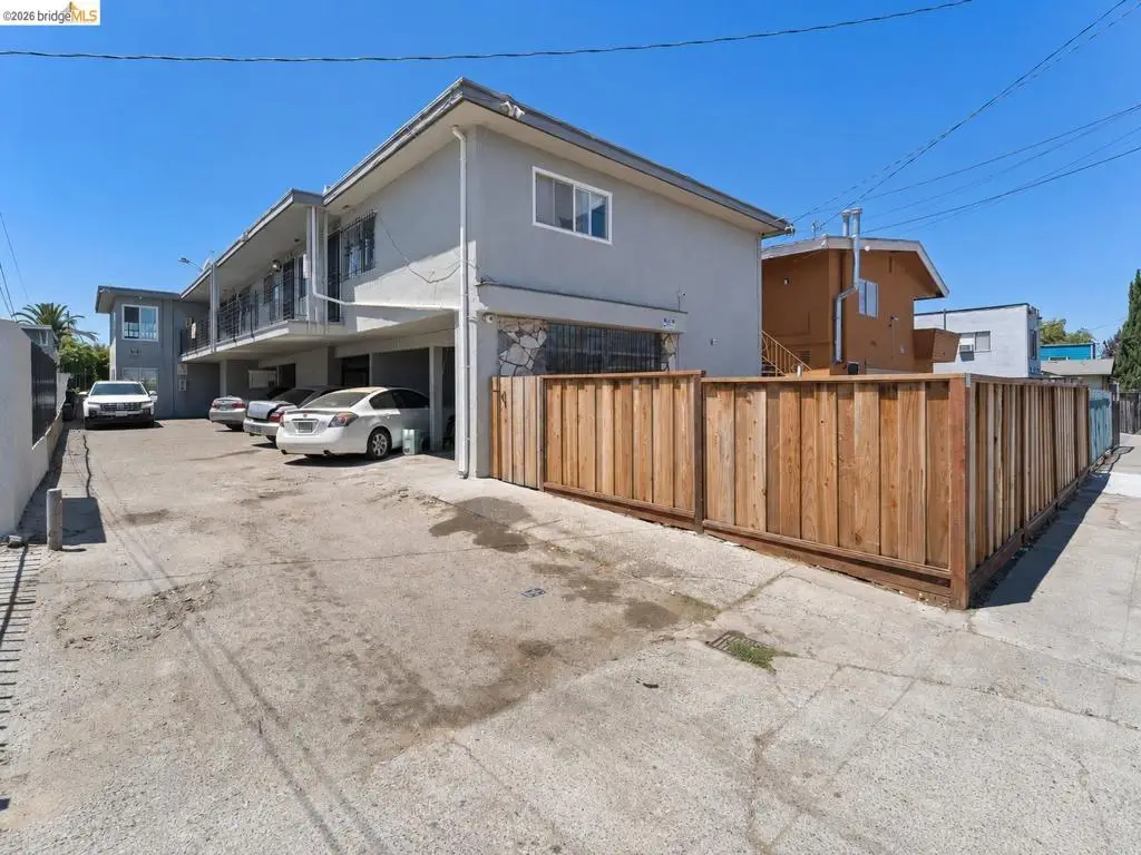 9833 Walnut St, Oakland, CA 94603 - #1