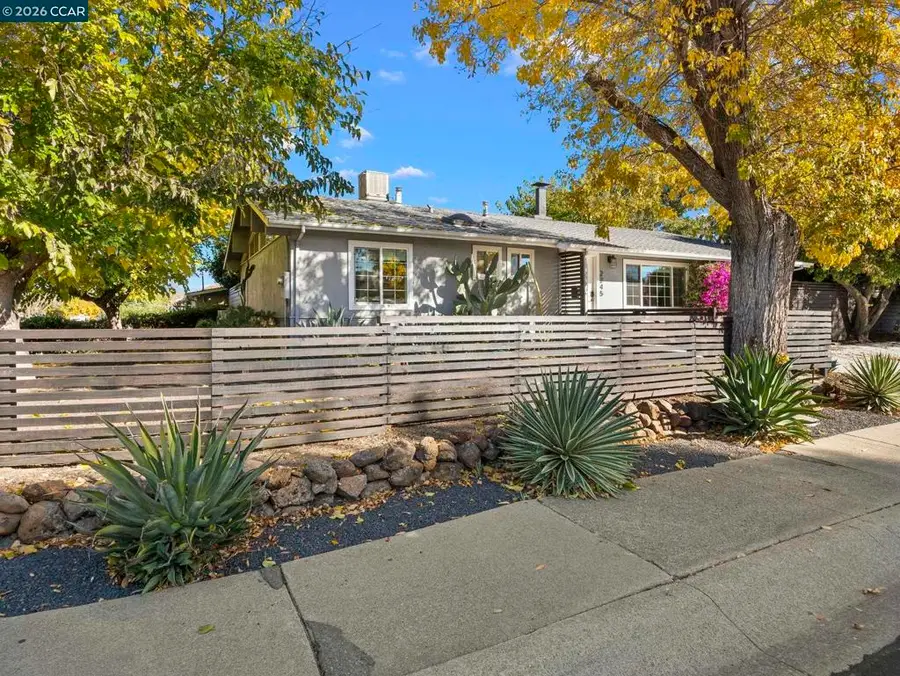2245 Krueger Dr, Concord, CA 94520 - #2