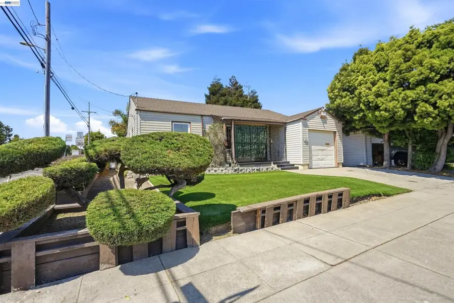 5401 Solano Ave, Richmond, CA 94805 - #2