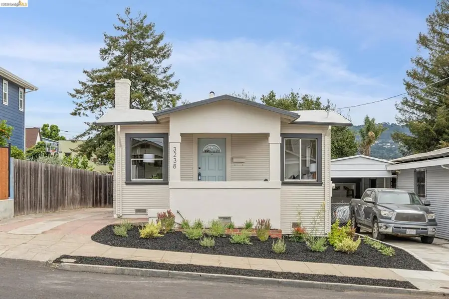 3238 Lynde St, Oakland, CA 94601 - #3