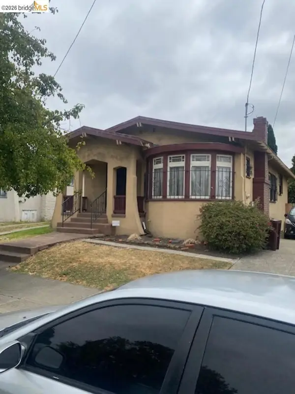 987 Yerba Buena Ave, Oakland, CA 94608