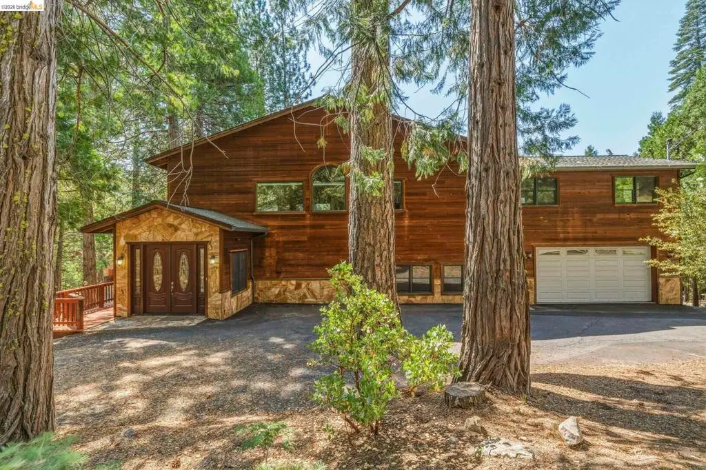 28421 Old Strawberry Rd, Strawberry, CA 95375 - #1