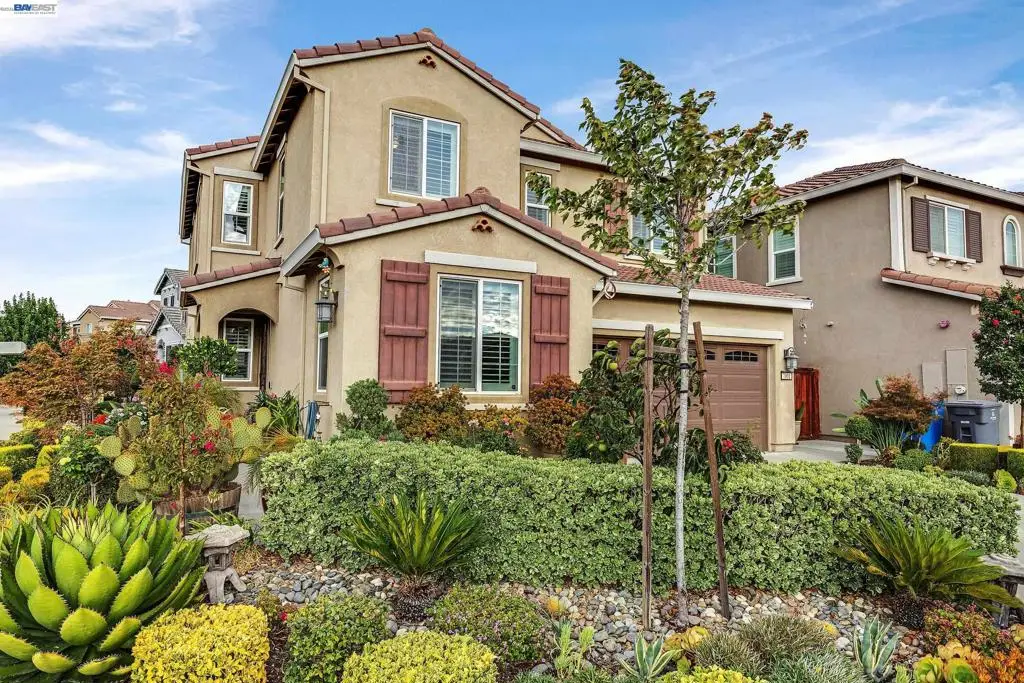 7001 Sitka Court, Vacaville, CA 95687 - #1