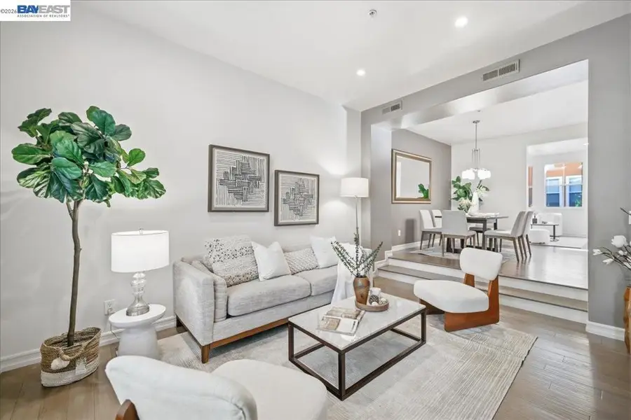 433 Camille Cir #15, San Jose, CA 95134 - #3