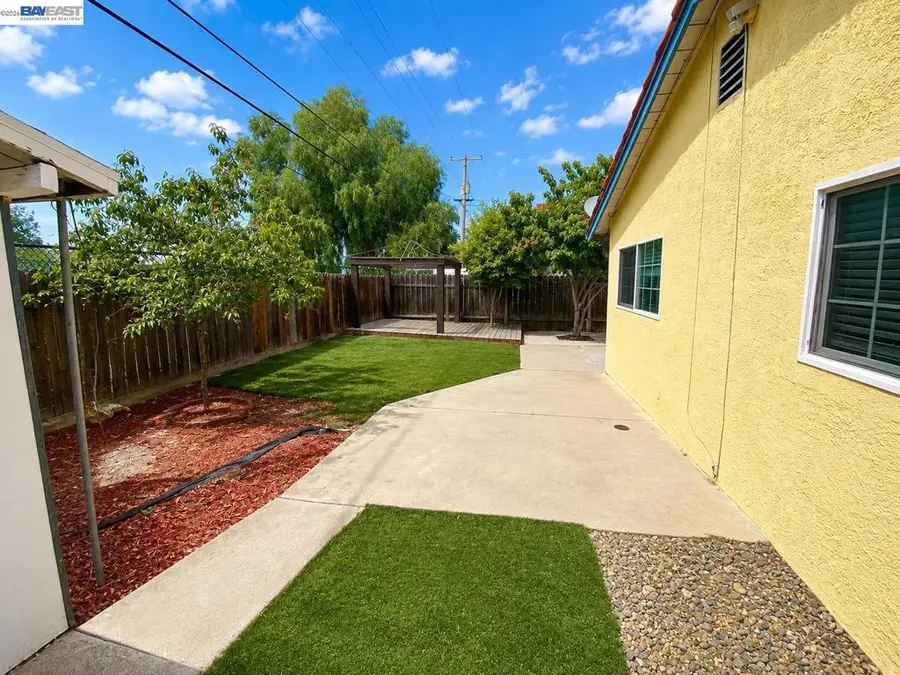 1307 Cathay Dr, San Jose, CA 95122 - #2