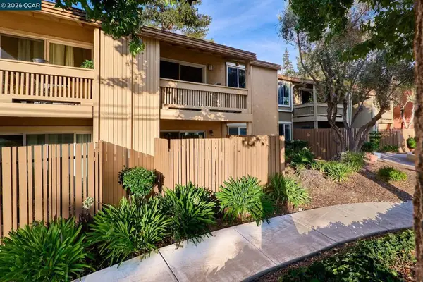 810 Oak Grove Rd #98, Concord, CA 94518