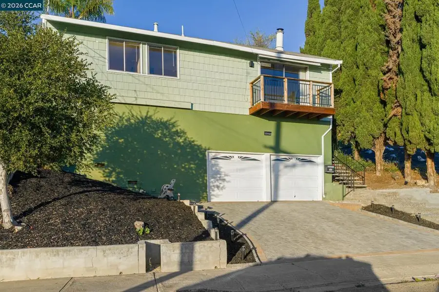 17112 Los Banos St, Hayward, CA 94541 - #2
