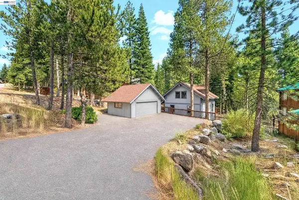 12057 Bennett Flat Rd, Truckee, CA 96161