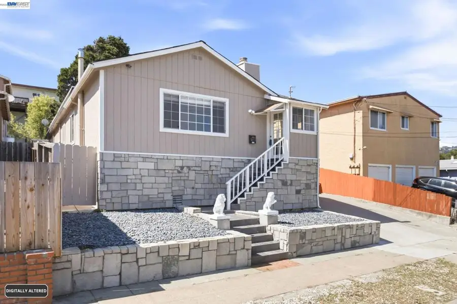 5237 Fresno Ave, Richmond, CA 94804 - #3