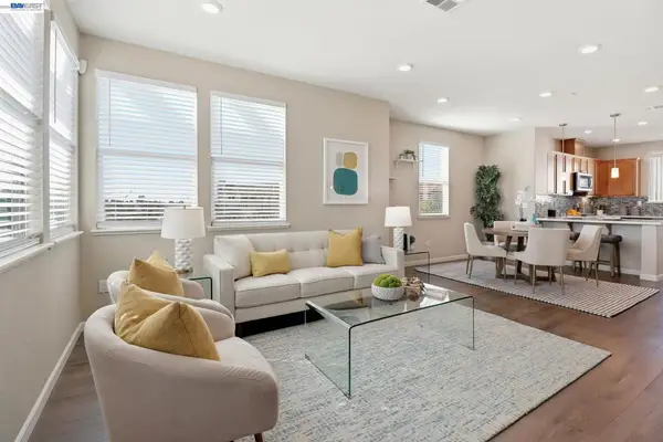 1378 Piper Dr, Milpitas, CA 95035