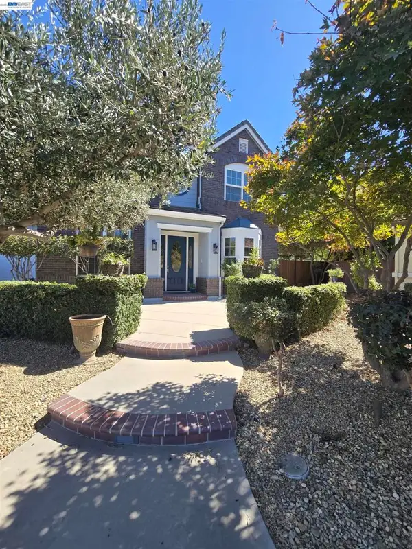 1896 Lourdes Court, Tracy, CA 59304