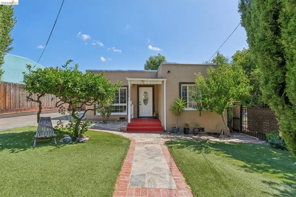 2960 106th Ave, Oakland, CA 94605 - #1