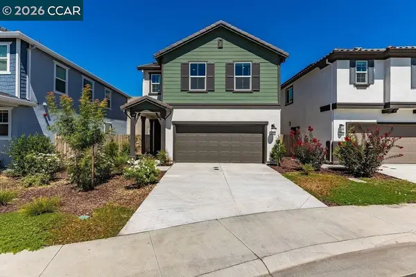 8837 J Sheehan St, Elk Grove, CA 95624