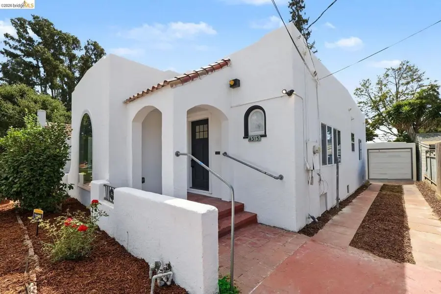 4315 Fleming Ave, Oakland, CA 94619 - #2