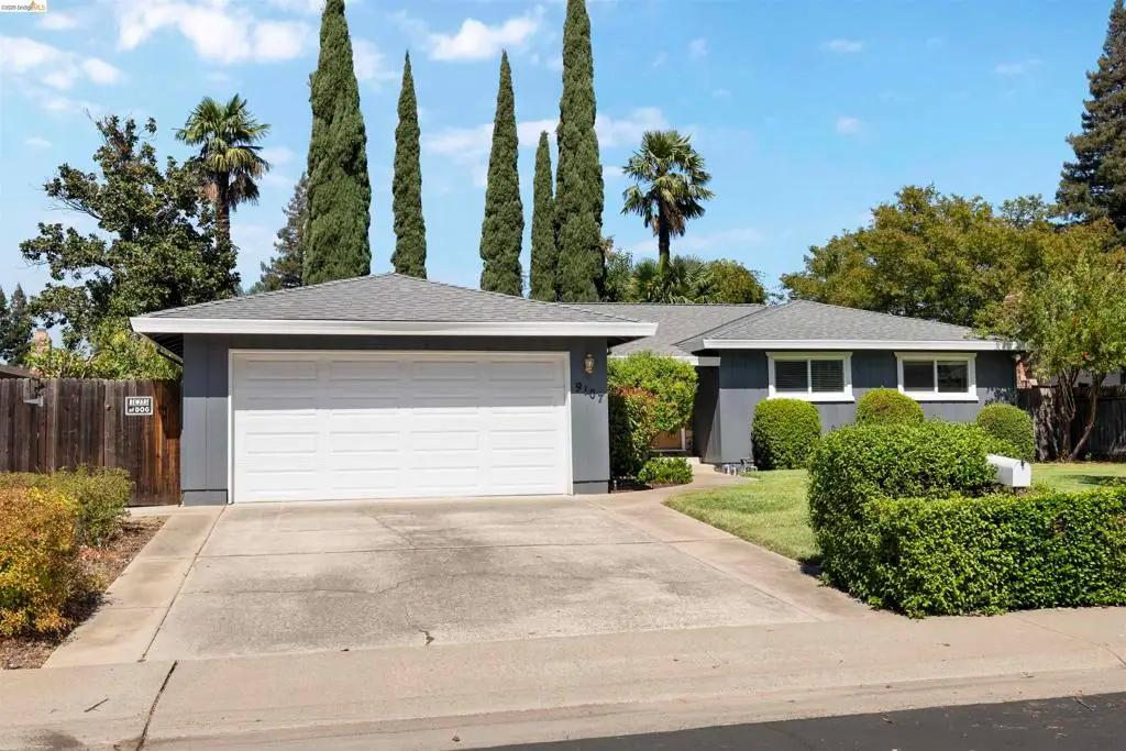 9107 Yount Court, Elk Grove, CA 95624 - #1