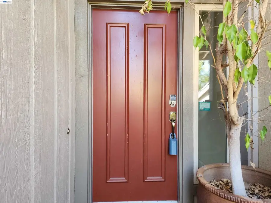 1108 Holmes Way, Hayward, CA 94541 - #2