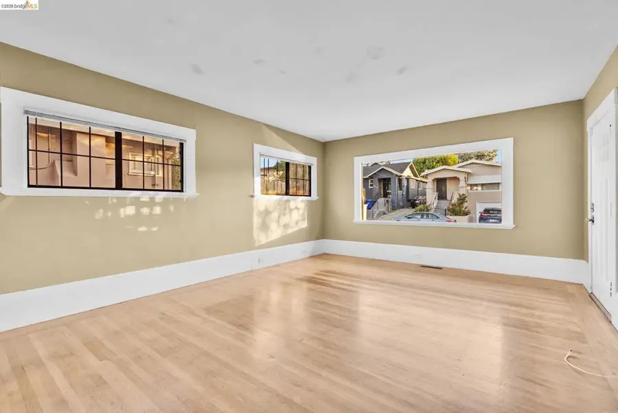 3275 Hyde, Oakland, CA 94601 - #3