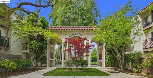 1750 Halford Ave #211, Santa Clara, CA 95051