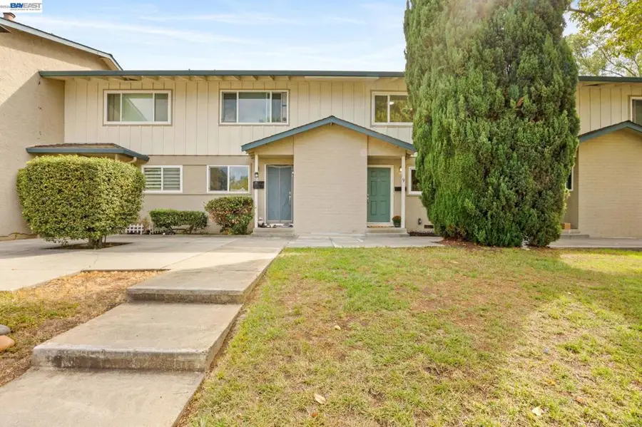 7070 Rainbow Dr #9, San Jose, CA 95129 - #2