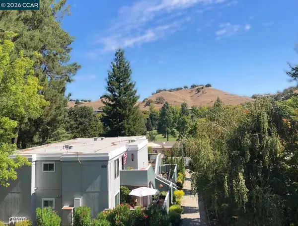 1116 Fairlawn Court #3, Walnut Creek, CA 94595
