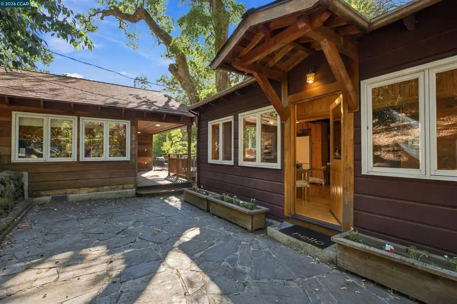 33 Oakwood, Orinda, CA 94563 - #3