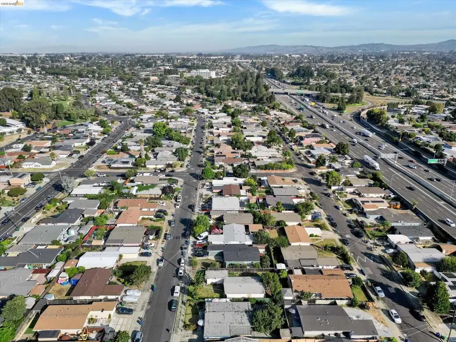27758 La Porte Ave, Hayward, CA 94545 - #3