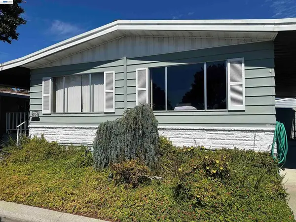 965 New England Village Dr., Hayward, CA 94544
