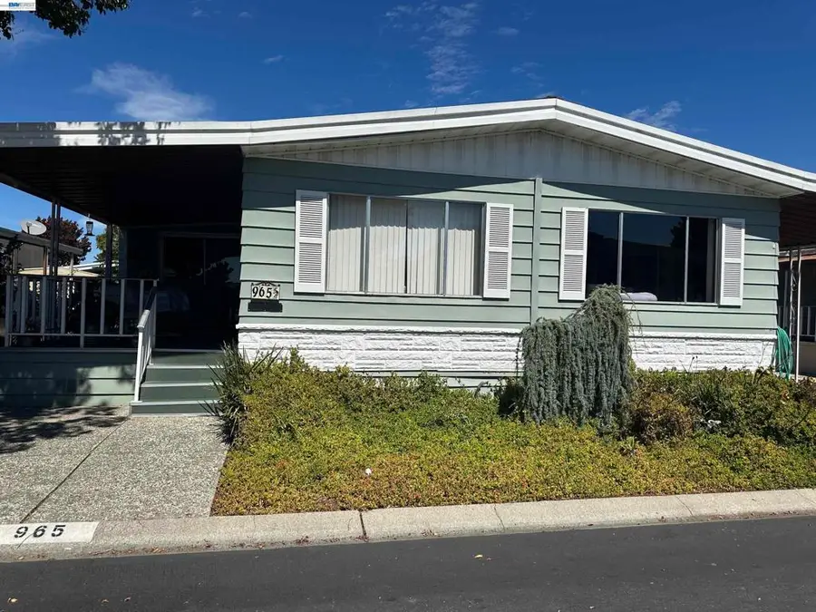 965 New England Village Dr., Hayward, CA 94544 - #3