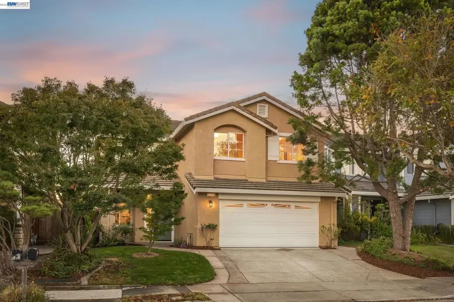 25781 Durrwood Ct, Castro Valley, CA 94552 - #2