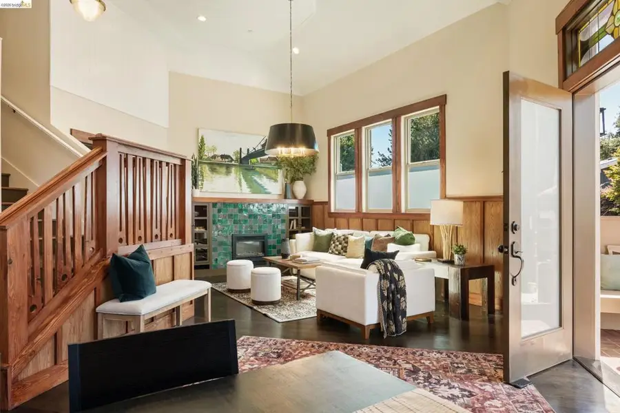 479 42nd St, Oakland, CA 94609 - #3