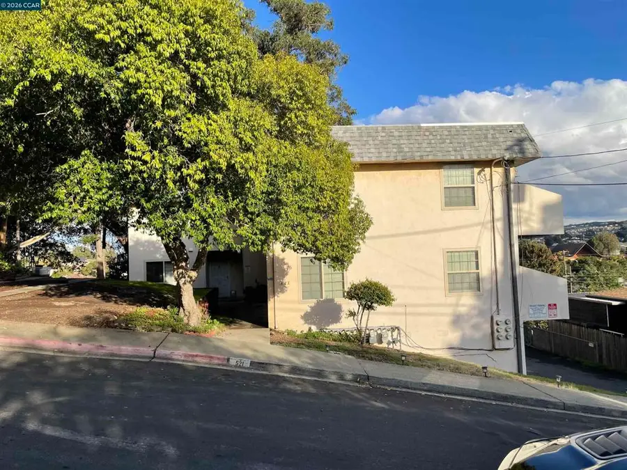 521 Laurel Ave, Pinole, CA 94564 - #2