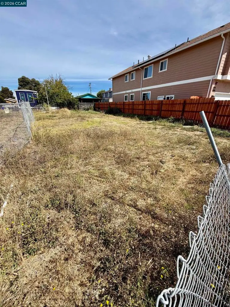 284 Vernon, Richmond, CA 94801 - #3