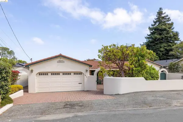 Address Withheld By Seller, Monterey, CA 93940