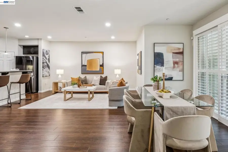 4366 Fitzwilliam St, Dublin, CA 94568 - #2