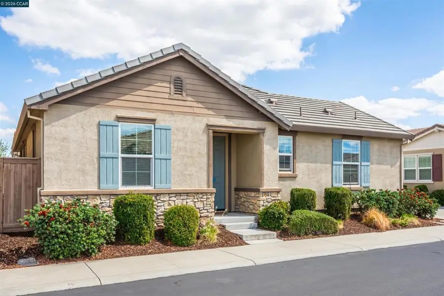4512 Villa Del Paso Ln, Sacramento, CA 95834 - #2