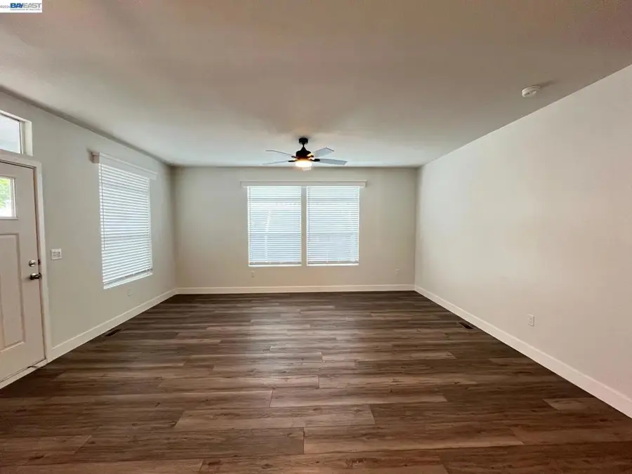 1422 Salamanca Ave #113, Hayward, CA 94544 - #3