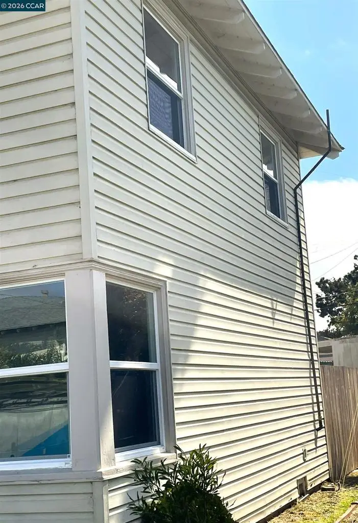 168 W Chanslor Ave, Richmond, CA 94801 - #2