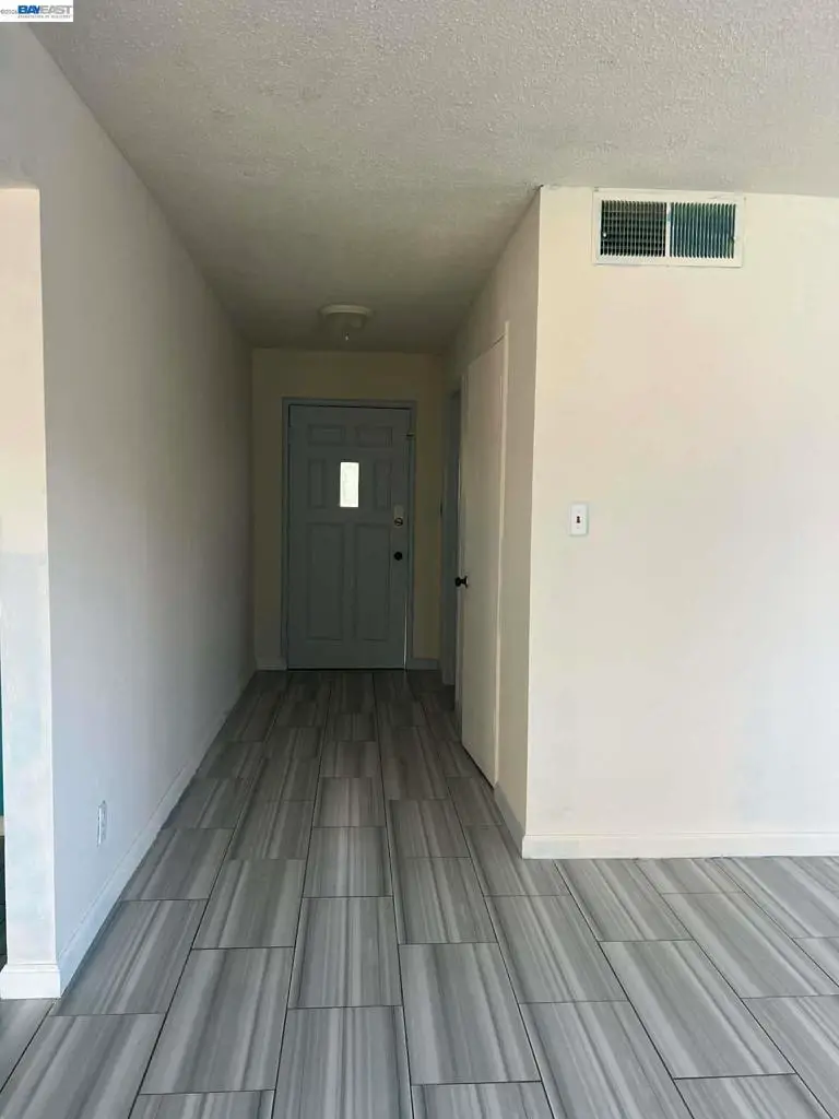 3823 E Donner Ave, Fresno, CA 93726 - #3