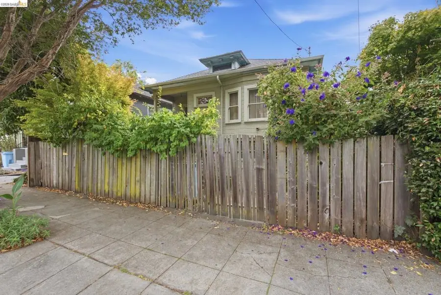 2204 Tenth Street, Berkeley, CA 94710 - #2