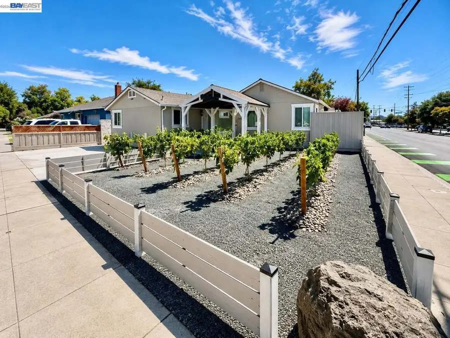 1205 Marguerite St, Livermore, CA 94550 - #2
