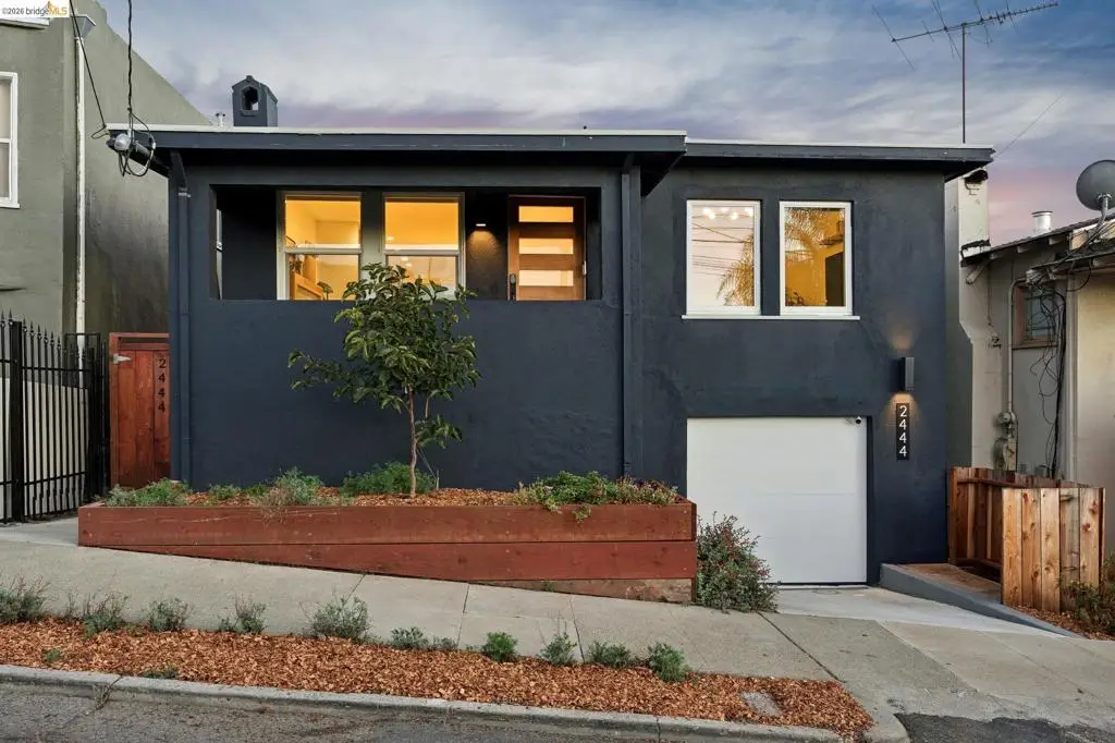 2444 Renwick St, Oakland, CA 94601 - #1