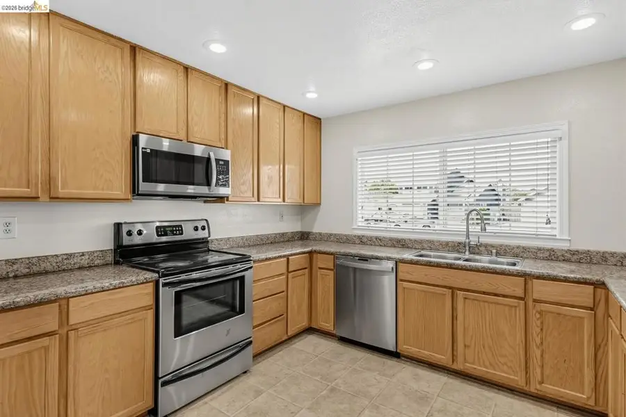 6588 Jade Ct, Rohnert Park, CA 94928 - #3