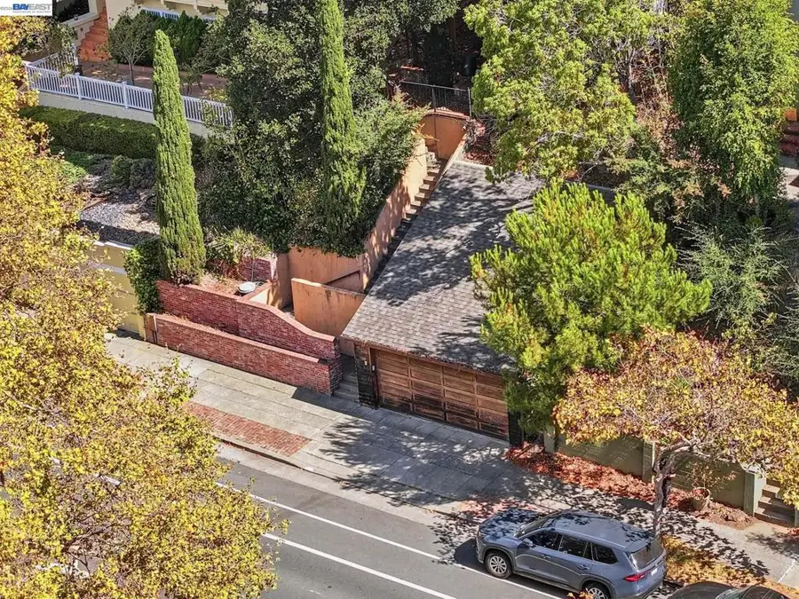 1520 Grand, Piedmont, CA 94611 - #3