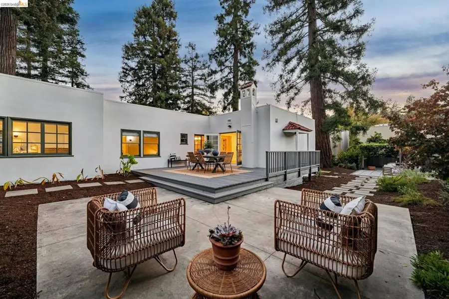 5529 Snake Rd, Oakland, CA 94611 - #2