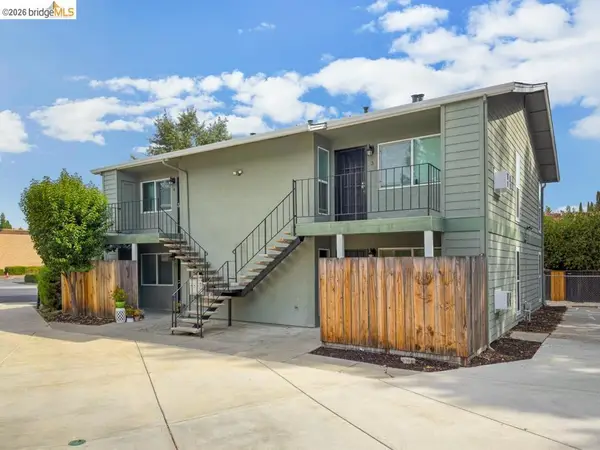 111 Virginia Hills Dr, Martinez, CA 94553